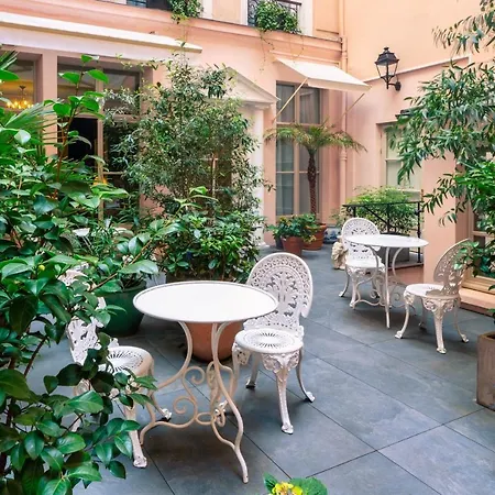 Du Danube Saint Germain Hotel Parijs