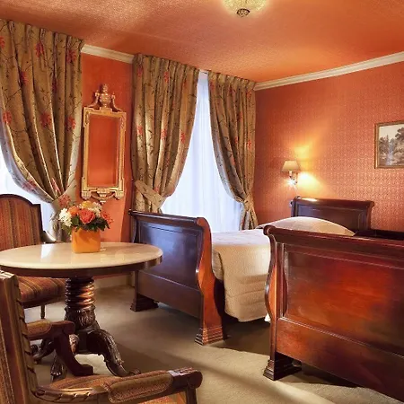 Du Danube Saint Germain Parigi