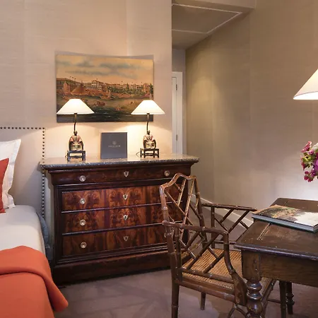 Du Danube Saint Germain Hotel