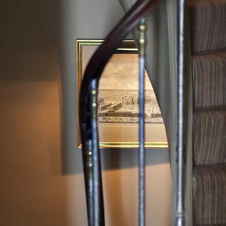 Hotel Du Danube Saint Germain 3*