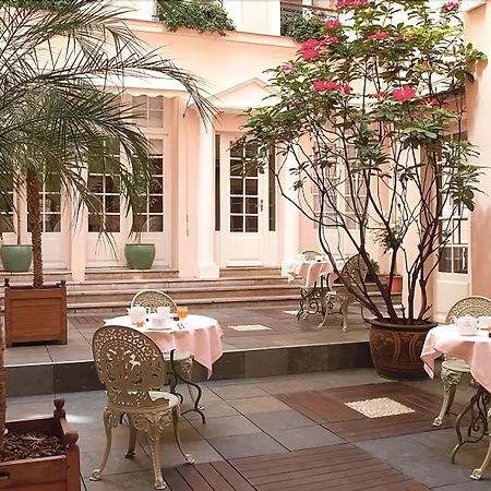 Hotel Du Danube Saint Germain 3*