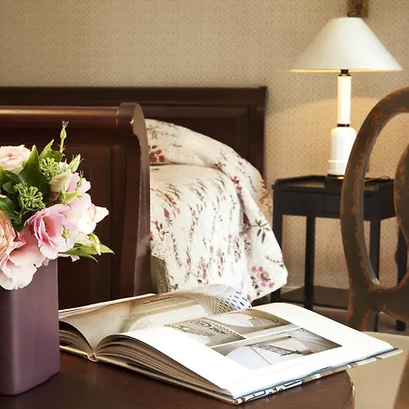 Hotel Du Danube Saint Germain Parigi