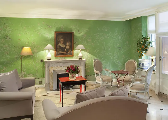 ホテル デュ ダニューブ サン ジェルマン パリ