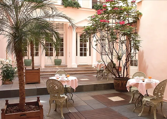 ホテル デュ ダニューブ サン ジェルマン 3*